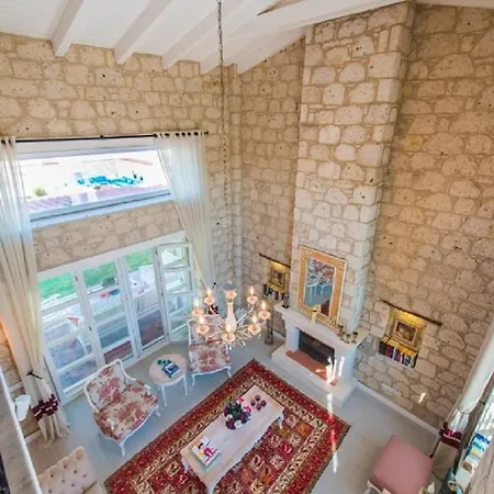 Alakapi Butik Hotel Alaçatı